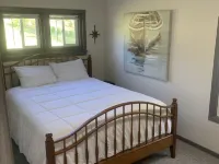 Cozy 2 Bedroom House Overlooking Little Sturgeon Bay Hotel a Gardner