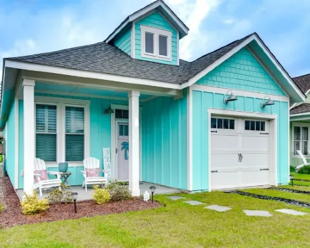 The Mermaid Cottage! Centrally Located, Pool, and Loaded with Extras! 沙洛特酒店