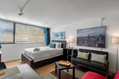 Studios On 25th by BCA Furnished Apartments Studio 18 F Hotel a 