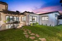 NEW Saltwater Jacuzzi~Outstanding Location~Near Beach+Casino