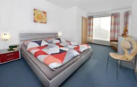 Spacious stylish apartment in idyllic port town on the Baltic