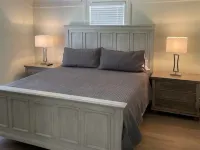Spacious Living Area and Outdoor Oasis - Chic Modern Retreat Hotels in Mountain Brook