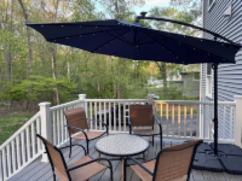 Modern/Luxury Condo Norwood โรงแรมในนอร์วูด