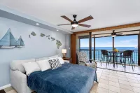 Oceanfront Lanai and Snorkeling Gear - Charming Coastal Retreat
