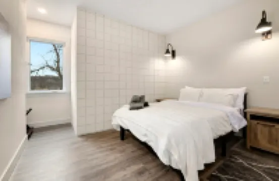 Cozy Loft with Bike Maintenance and Trails - Charming Cycling Retreat