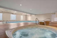 Travelodge by Wyndham Edson 2409079 Alberta Ltd. Hotels in Edson