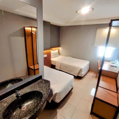 Studio One Thamrin Hotel Hotels near LSPR Jakarta