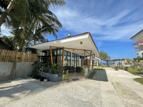 Fins Pacific Coral Bay by Hiverooms Hotels in Samboan