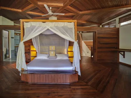 Antsanitia Resort Отели рядом с достопримечательностью «Antsanitia Beach»