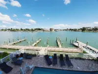 Provident Oceana Beachfront Suites - Beach