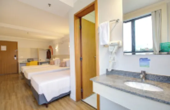 Transamerica Fit Villa Lobos Hotels near Butanta