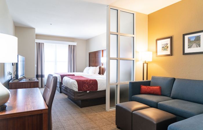 Comfort Suites