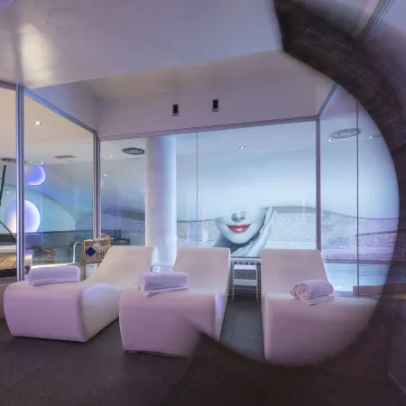 Hi Hotel - Wellness & Spa
