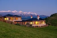 Cabot Lodge Hotels in 