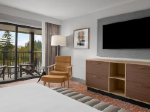 Valley River Inn Hotels in Eugene