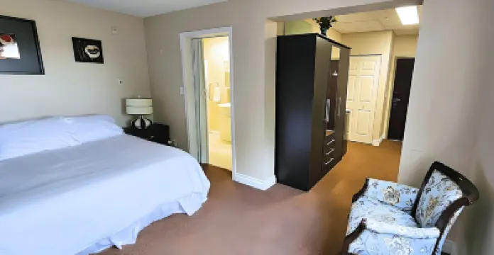 The Medicine Hat Villa Hotels in 