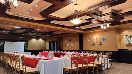 Residencial Inn & Suites