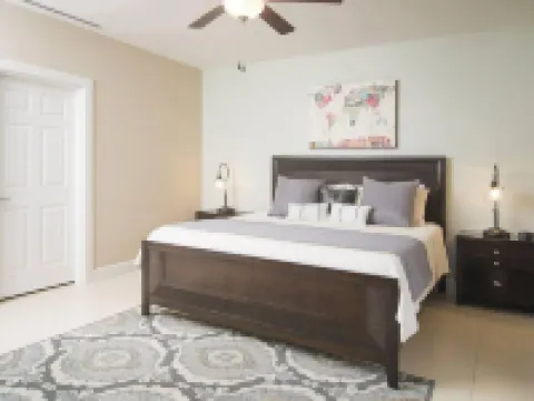 インプレッシブリー デザインド アンド デコレイテッド 3rdフロア スペース オーバールッキング プール イン ココ ココのホテル