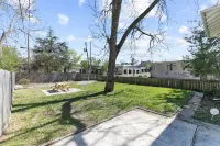Near the Airport & Renovated East Lake Craftsman Hotels near City Gear