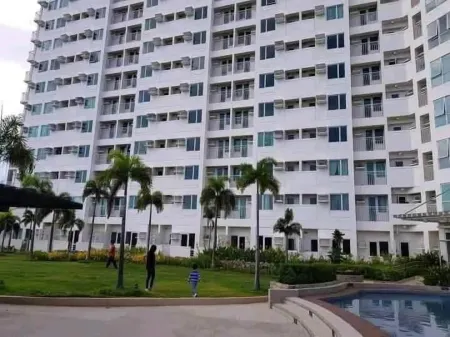 ARAH Laidback Studio Staycation Отели рядом с достопримечательностью «Мондрийская резиденция Condominium Corporation»