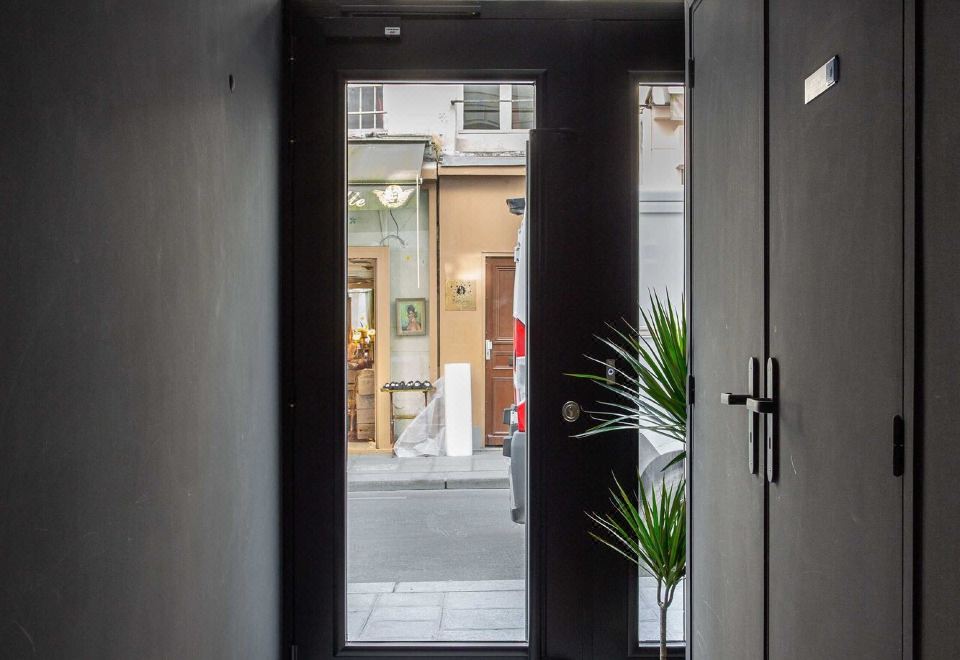 레지던스 파리 14 캬이르의 세련된 객실 내부 이미지