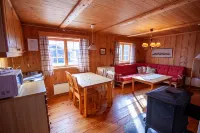 Dovregubbens Hall Hotels in Dombas