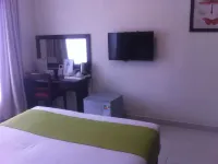 Cycad Palm Guest House Gaborone Hoteles en Palapye