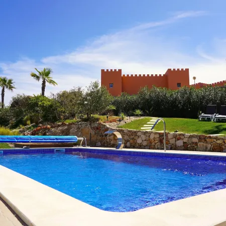 Carvoeiro B&B and Spa