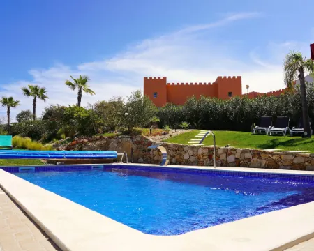 Carvoeiro B&B and Spa Hotels in Lagoa