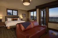 Tetherow Hotel - balcony