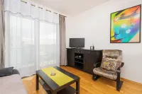 Apartment Gdańsk Jabłoniowa by Noclegi Renters Hotels in Kowale