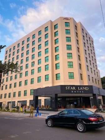 Star Land Hotel Bastos