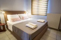 Villa Cool with Private Pool Hotel a Agii Theodori