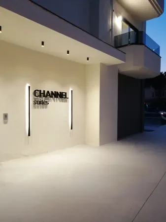 海峽套房飯店