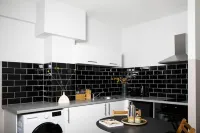 Bob W Commercial House