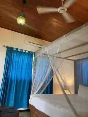 Amba Kola Hotels in Саманалагама