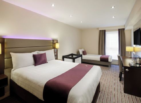 Premier Inn Bristol City Centre (Lewins Mead)