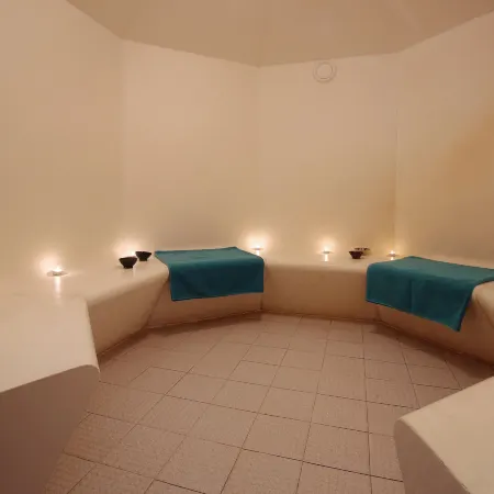 Anezi Tower Hotel