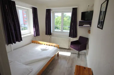 Hotel Abaca Hotels near Chateau Châtel-Saint-Denis