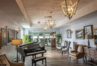 Oaks on the River Hotels in Darien