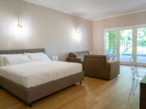 La Tenuta di Rocca Bruna Country 度假村 蒂沃利酒店