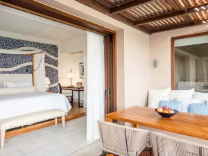 Phāea Blue - Small Luxury Hotels of the World