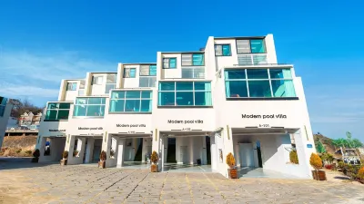 Gyeongju Modern Pool Villa Hotels near Tomb of King Munmu