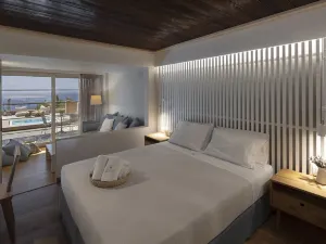 Atrium Hotel