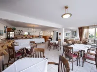 Zoe Seaside Hotels in Euboea
