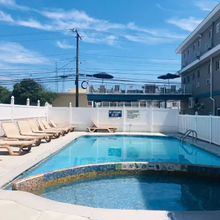 Coastal Sands Inn