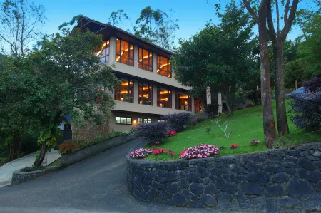 Tea Terrain Resorts & Spa Отели рядом с достопримечательностью «Vagamon Meadows»