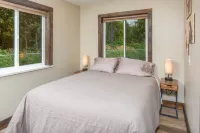 Alaska Back Country Cottages - 3-Star
