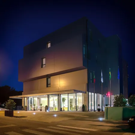 LAM Hotel Celorico de Basto Отели в г. Морейра-ду-Каштелу