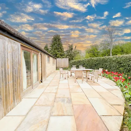 Whitley Coach House Отели в г. Коршам